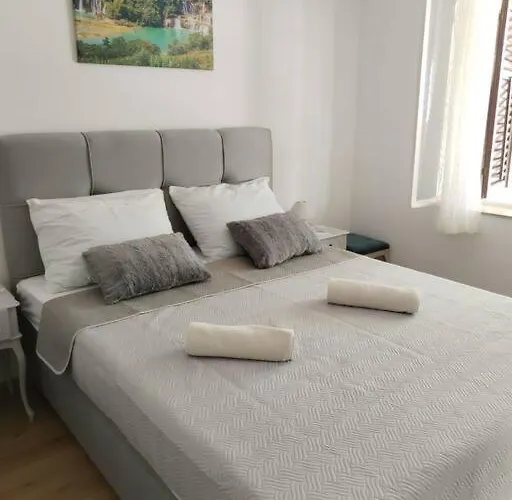 Apartments Andrea
